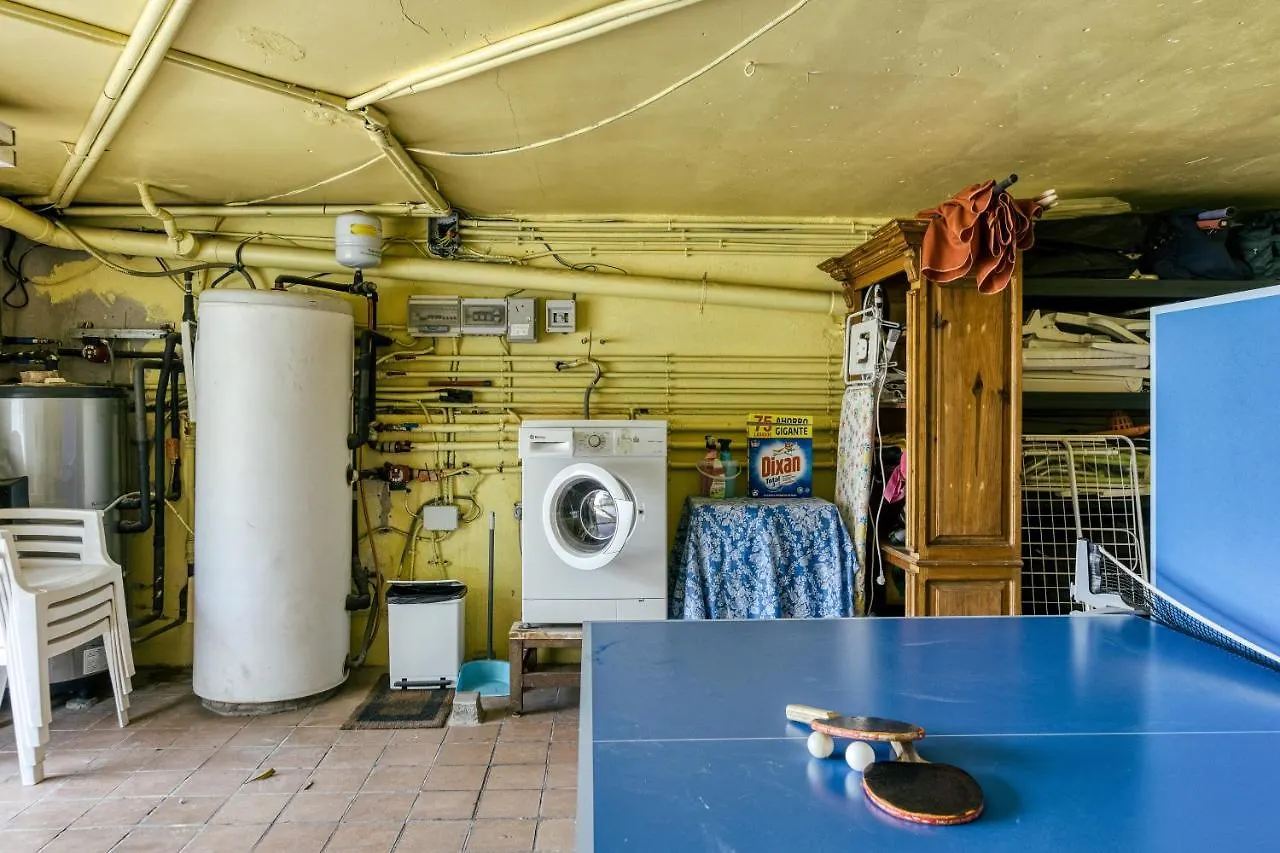 Art- Apartamentos Revilla Tacke D 艾姆布里亚布拉瓦 公寓
